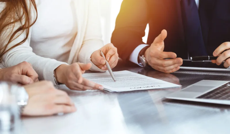 Leasing indicizzato: nullità della clausola e validità del contratto secondo la corte d’appello di Venezia